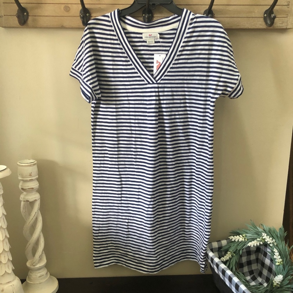 Vineyard vines dress